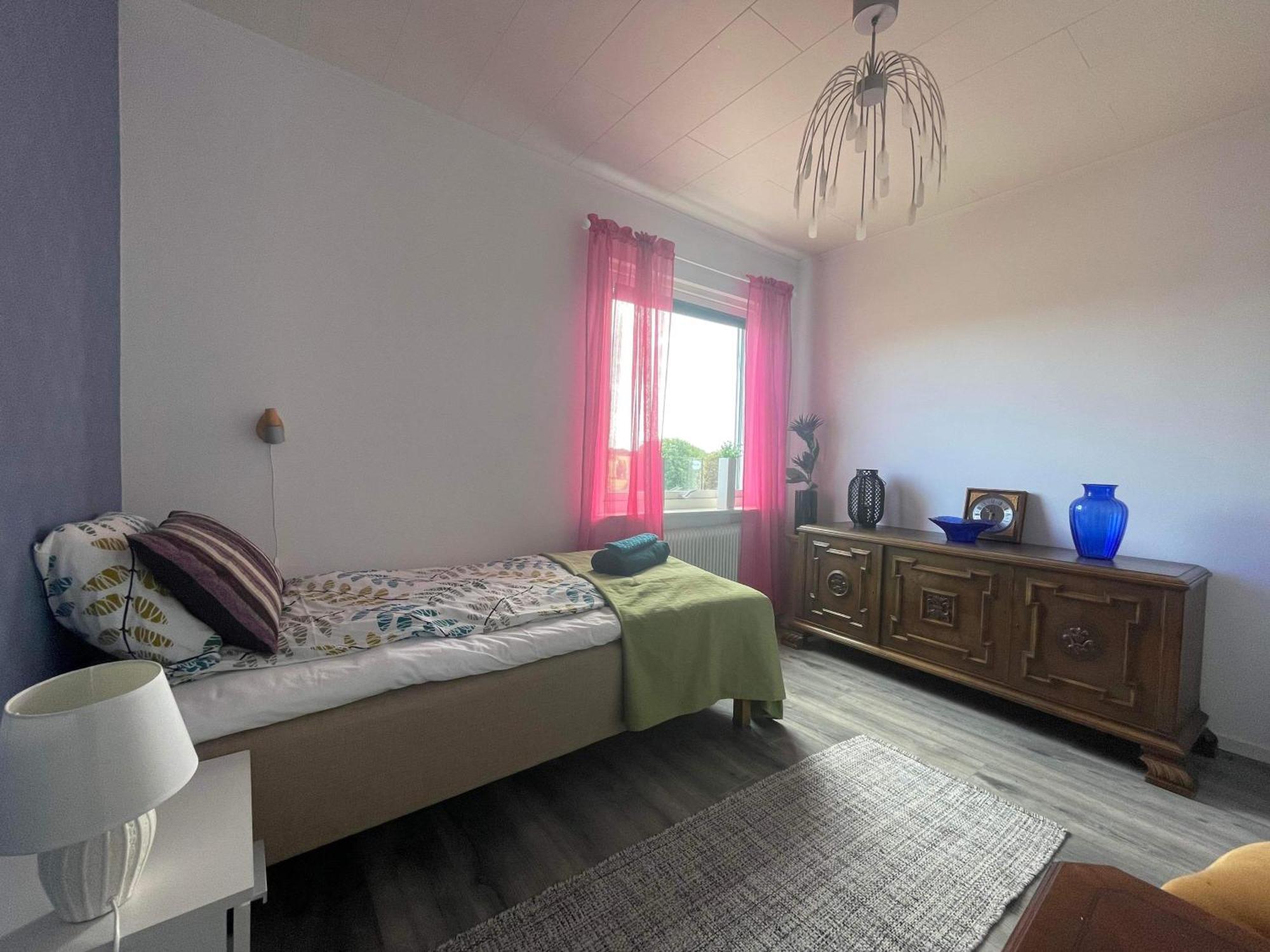 Oedeshoeg Modernt Och Stilfullt B&B Eksteriør bilde
